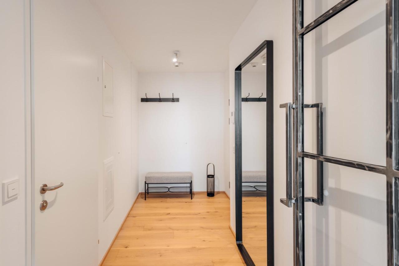 Design Apartment With Amazing View Over Vienna 2 Екстер'єр фото